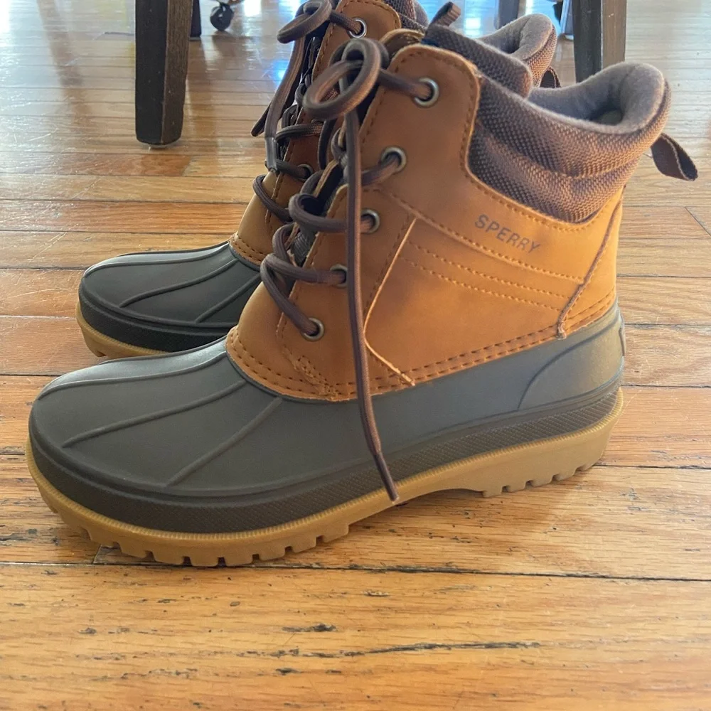 Sperry top sider storm hopper duck rain/snow Boots